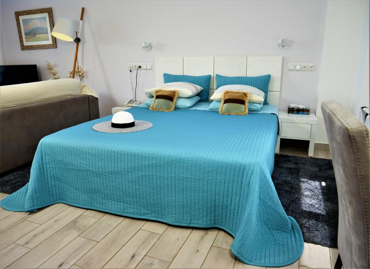 Seacret Apartments 塞里安迪卡 外观 照片